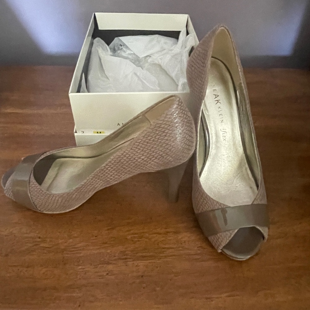 Anne Klein Taupe Peep Toe Heels